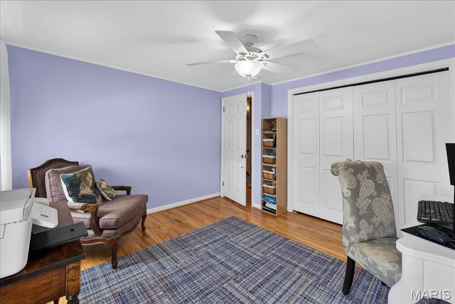 10520 Hackamore Lane, St Louis, MO 63128