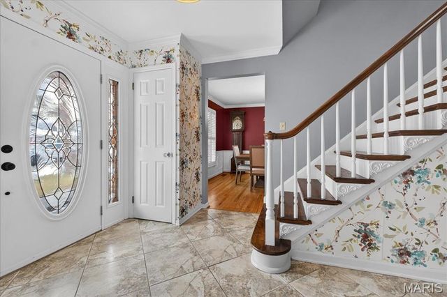 10520 Hackamore Lane, St Louis, MO 63128