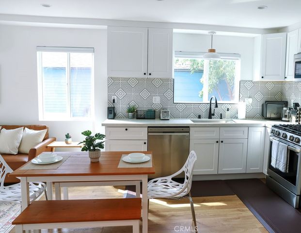 1219 N Alexandria Avenue, Los Angeles, CA 90029