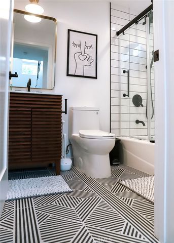 1219 N Alexandria Avenue, Los Angeles, CA 90029