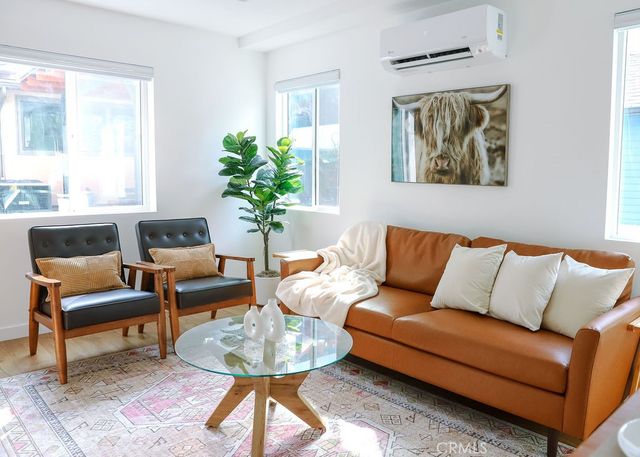 1219 N Alexandria Avenue, Los Angeles, CA 90029
