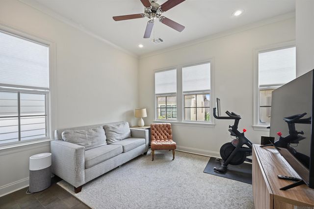 5138 Cheneau Ln, Baton Rouge, LA 70808