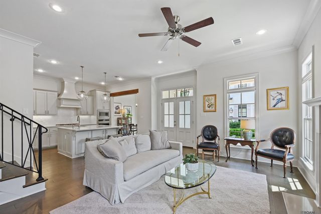5138 Cheneau Ln, Baton Rouge, LA 70808