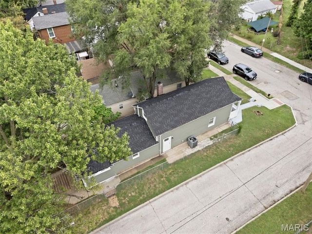 6121 Alabama Avenue, St Louis, MO 63111
