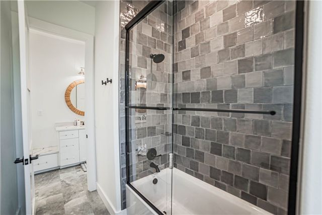 8837 Castleberry Way, Rogers, AR 72756