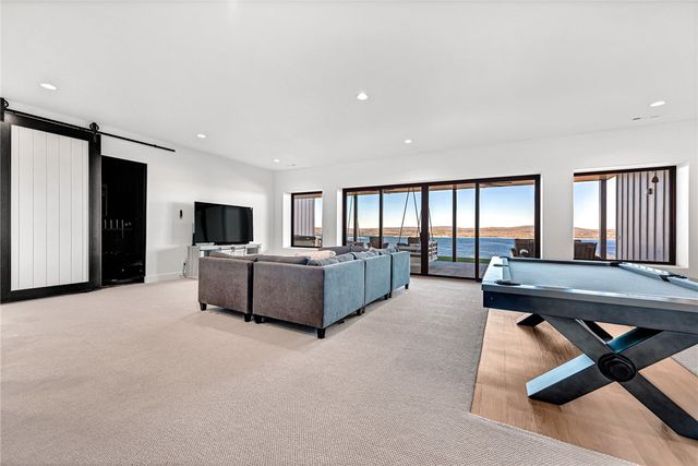 8837 Castleberry Way, Rogers, AR 72756