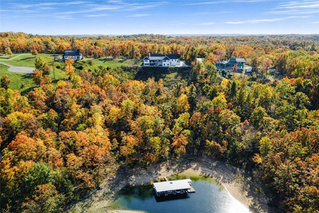 8837 Castleberry Way, Rogers, AR 72756