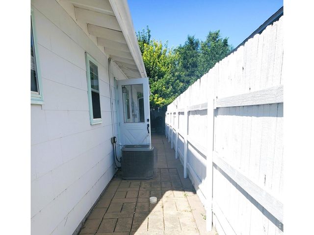 402 Washington St, Sterling, CO 80751