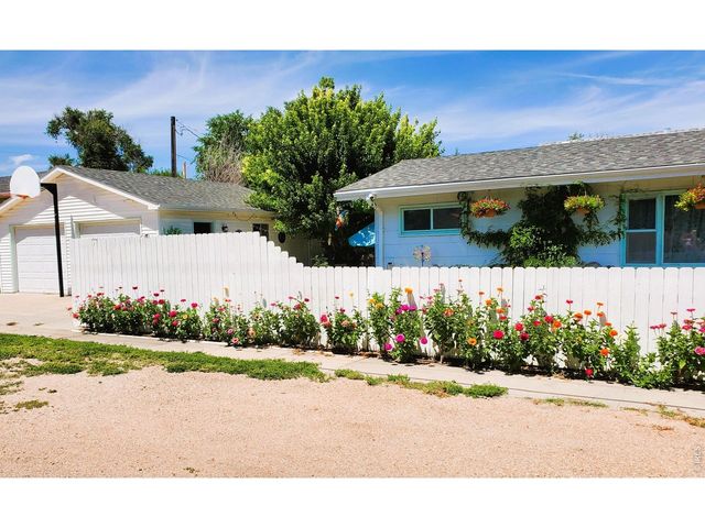 402 Washington St, Sterling, CO 80751