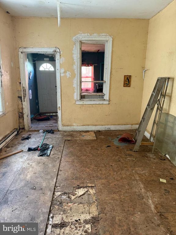 951 E ONTARIO ST, Philadelphia, PA 19134
