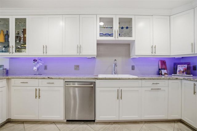 3270 SOUTHSHORE DRIVE 72A, Punta Gorda, FL 33955