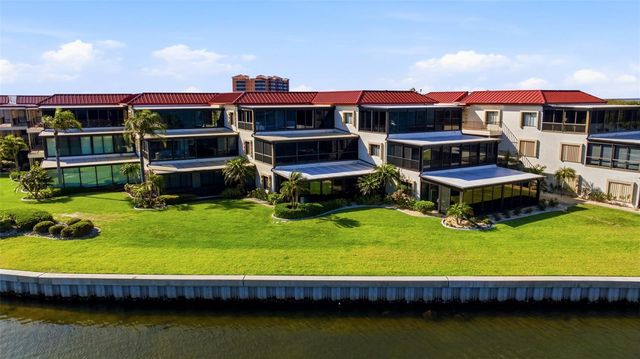 3270 SOUTHSHORE DRIVE 72A, Punta Gorda, FL 33955