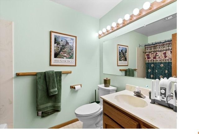 720 Grover Street, Ashland, OR 97520
