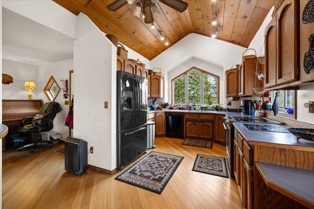 720 Grover Street, Ashland, OR 97520