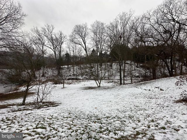 TRACT 1: 10800 MILL LANE, Fannettsburg, PA 17221