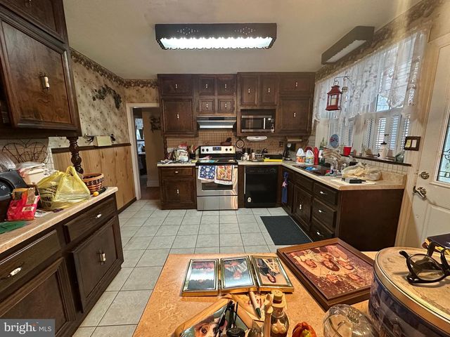 TRACT 1: 10800 MILL LANE, Fannettsburg, PA 17221