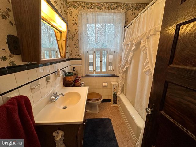 TRACT 1: 10800 MILL LANE, Fannettsburg, PA 17221