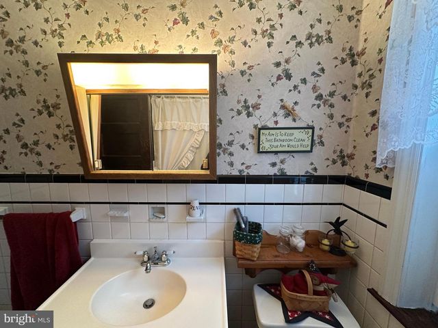 TRACT 1: 10800 MILL LANE, Fannettsburg, PA 17221