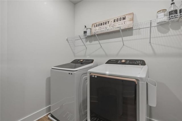 6984 Manchester Drive, Flowery Branch, GA 30542