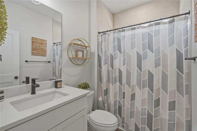 6984 Manchester Drive, Flowery Branch, GA 30542