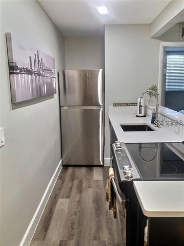 1301 S HOWARD AVENUE A5, Tampa, FL 33606