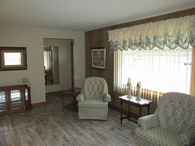 1011 E LINDBERGH STREET, Appleton, WI 54911