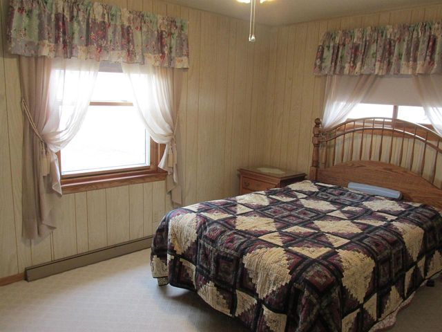 1011 E LINDBERGH STREET, Appleton, WI 54911