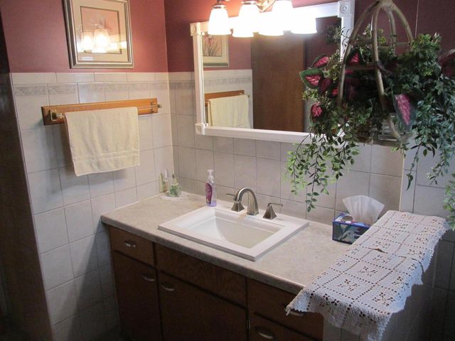 1011 E LINDBERGH STREET, Appleton, WI 54911