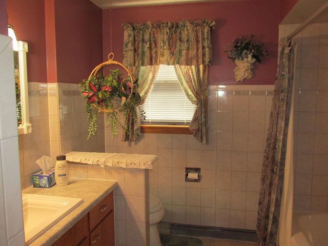 1011 E LINDBERGH STREET, Appleton, WI 54911