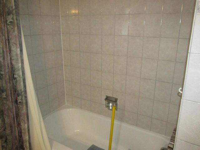 1011 E LINDBERGH STREET, Appleton, WI 54911