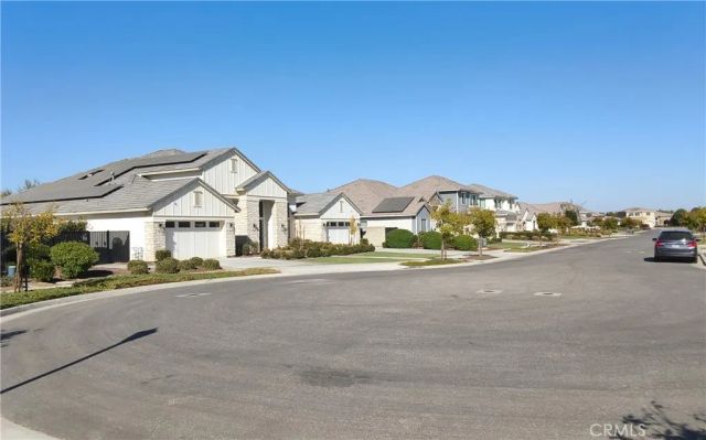 12322 Champlin Place, Bakersfield, CA 93311