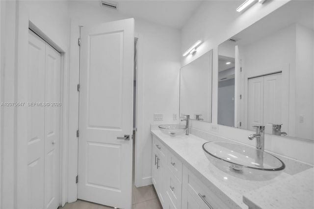 1901 E 7th Street, Lehigh Acres, FL 33936