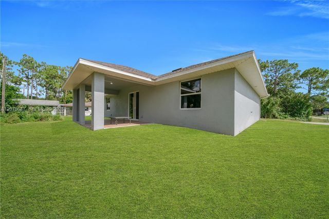 1901 E 7th Street, Lehigh Acres, FL 33936