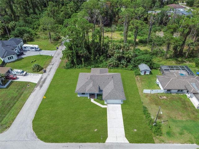 1901 E 7th Street, Lehigh Acres, FL 33936