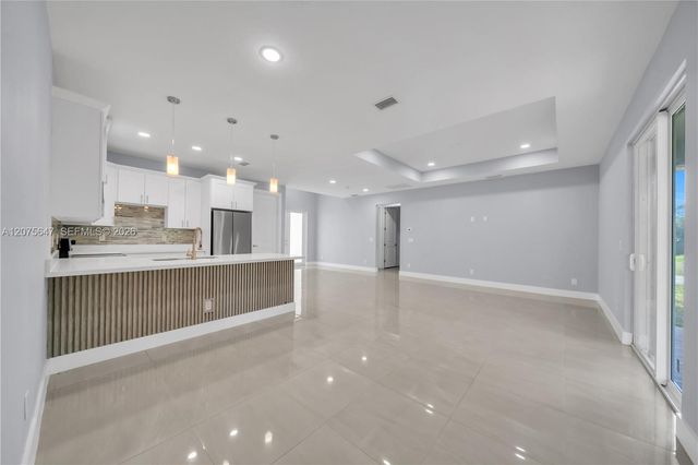 1901 E 7th Street, Lehigh Acres, FL 33936