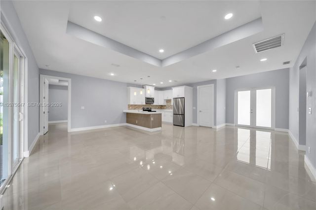 1901 E 7th Street, Lehigh Acres, FL 33936