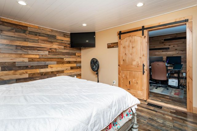 19745 Morton Oaks Road, Audubon, MN 56511