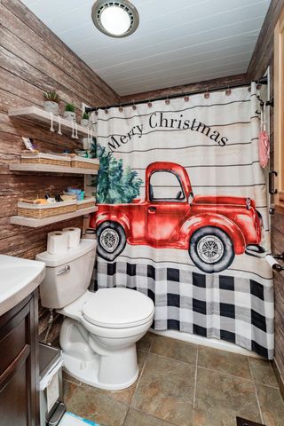 19745 Morton Oaks Road, Audubon, MN 56511