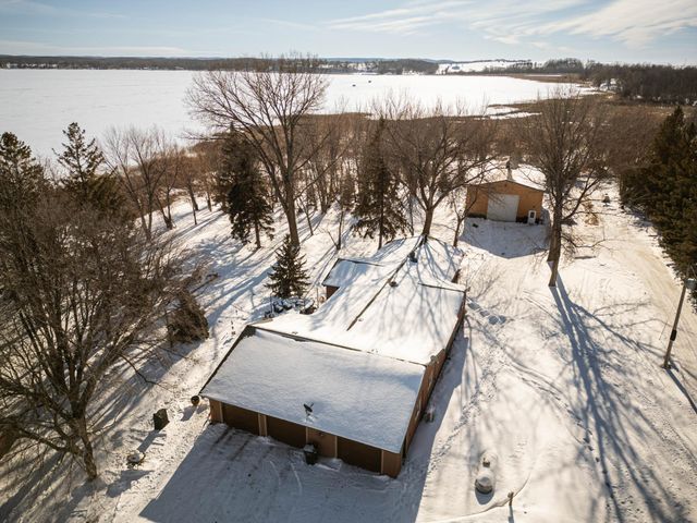 19745 Morton Oaks Road, Audubon, MN 56511