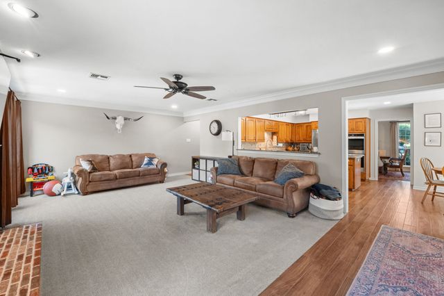 7905 Morning Lane, Fort Worth, TX 76123