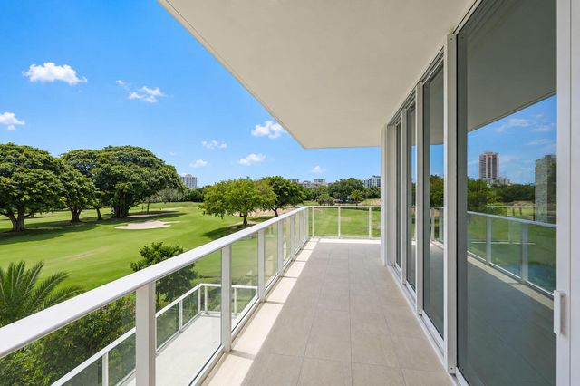 210 SE Mizner Boulevard 301, Boca Raton, FL 33432