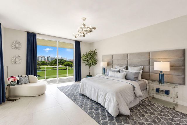 210 SE Mizner Boulevard 301, Boca Raton, FL 33432