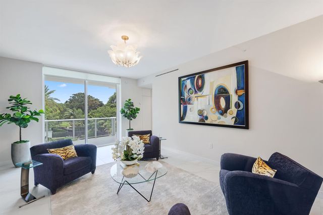210 SE Mizner Boulevard 301, Boca Raton, FL 33432