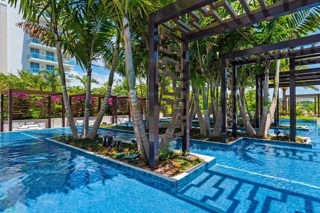 210 SE Mizner Boulevard 301, Boca Raton, FL 33432