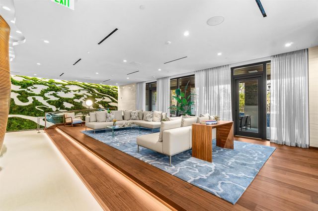 210 SE Mizner Boulevard 301, Boca Raton, FL 33432