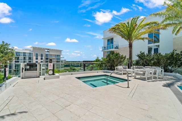 210 SE Mizner Boulevard 301, Boca Raton, FL 33432