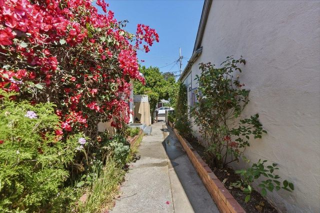 114 Park Avenue, Santa Cruz, CA 95062