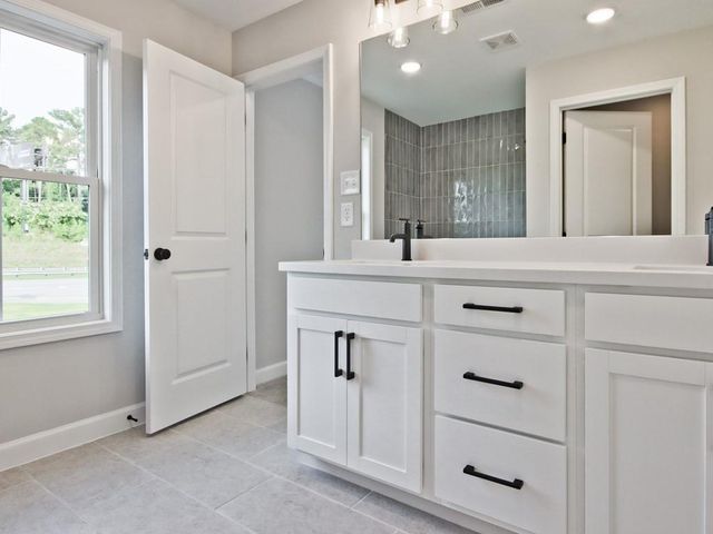 300 Colsen Drive, Acworth, GA 30102