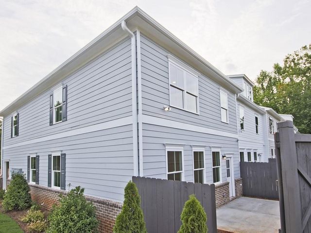 300 Colsen Drive, Acworth, GA 30102