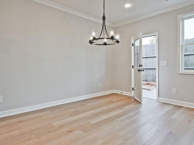 300 Colsen Drive, Acworth, GA 30102